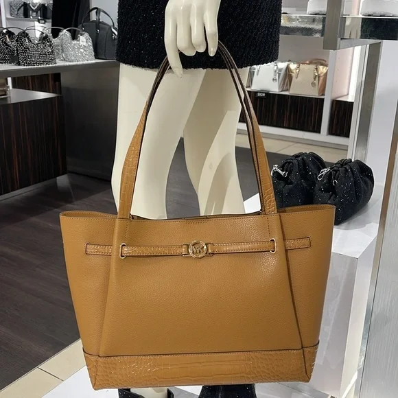 MICHAEL KORS
Reed Large Leather Belted Satchel Shoulder Handbag 
Deer Crocodile - Picture 14 of 16